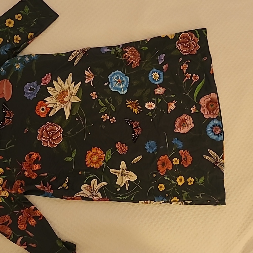 A J.mclaghlin girls dress size 8.